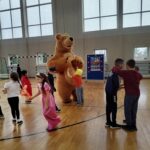 Zabawy podczas balu.