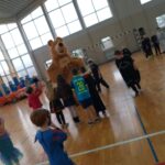 Zabawy podczas balu.