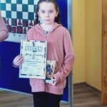 Uczestnicy turnieju szachowego.