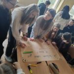 Uczniowie podczas Dnia Bezpiecznego Internetu.