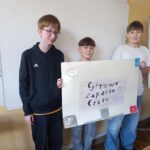 Uczniowie podczas Dnia Bezpiecznego Internetu.