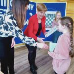 Uczestnicy turnieju szachowego.