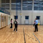 Uczniowie podczas nocowanki.