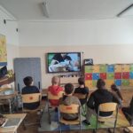 Uczniowie podczas ekofestonu.