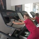 Ćwiczymy pod okiem trenera.