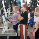 Ćwiczymy pod okiem trenera.