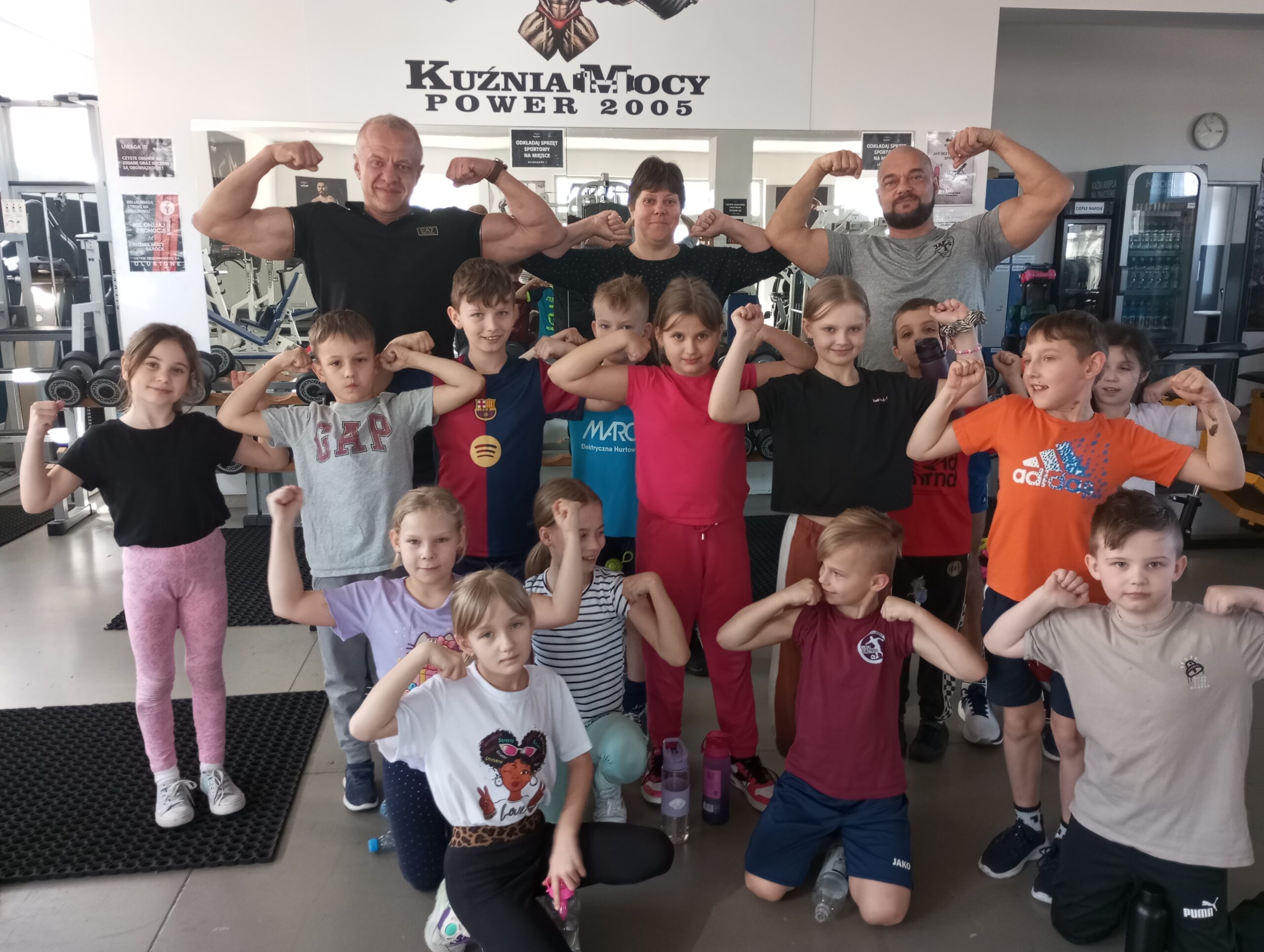 Zdjęcie z trenerami.