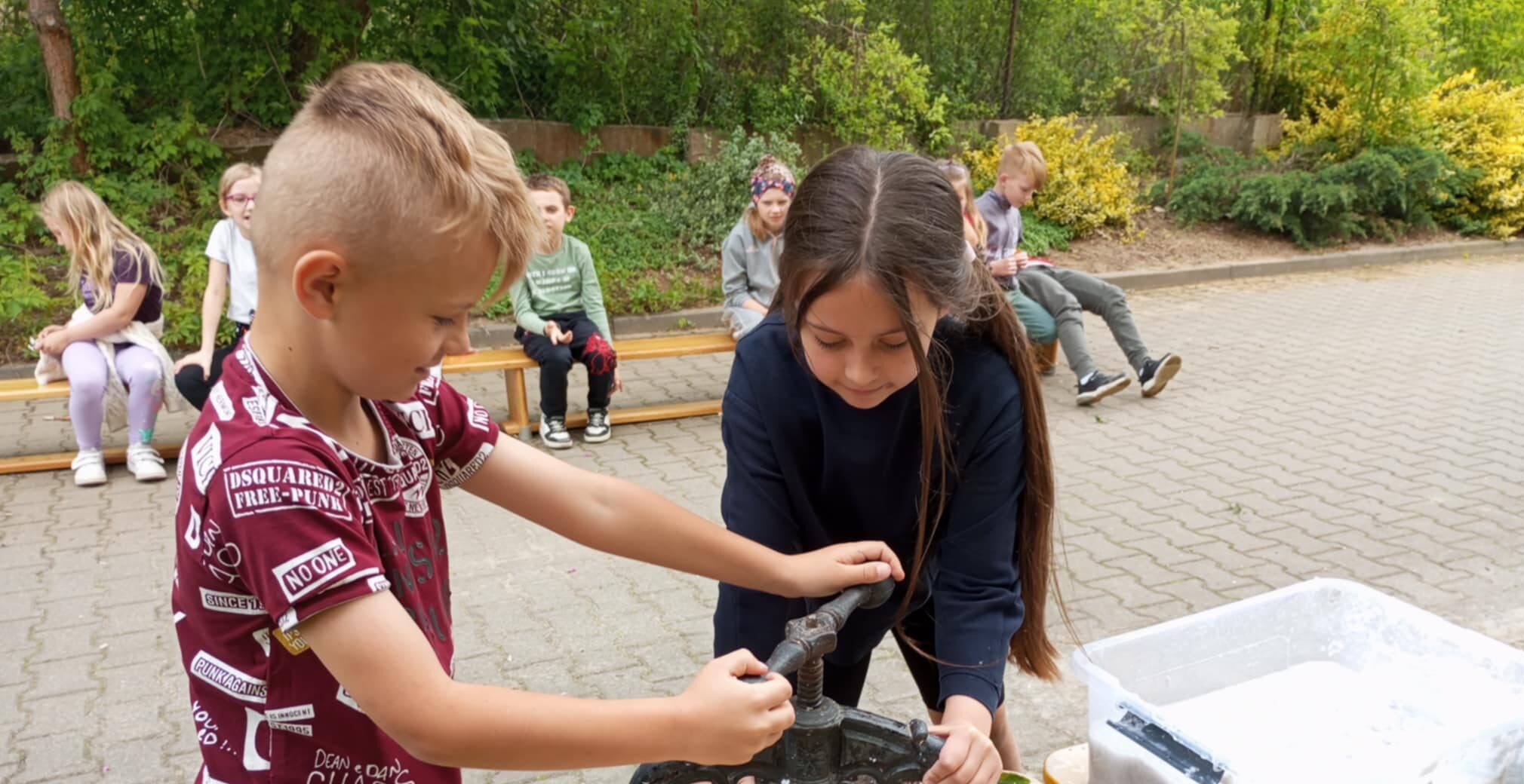 Warsztaty papiernicze.