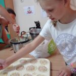 Nocowanka wolontariuszy.