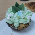 Nocowanka wolontariuszy.