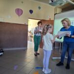 Wręczenie nagród uczniom.