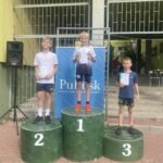 Uczniowie podczas zawodów.