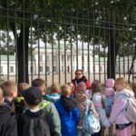 Zwiedzamy Łazienki Królewskie.