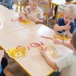 Zabawy przedszkolaków.